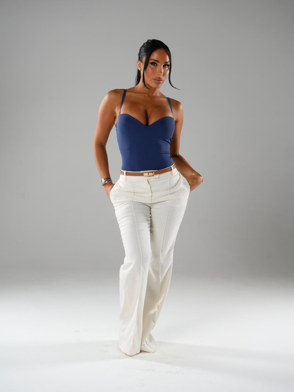 BODY NAVY SABLIER