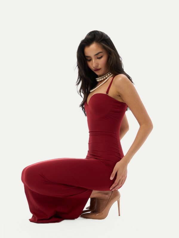BLACK SHAPED HOURGLASS DRESS